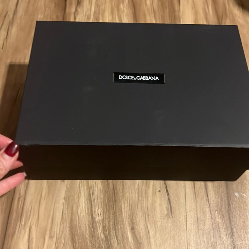 Dolce&Gabbana Gift Box With Magnet, Tissue And Certificate Included